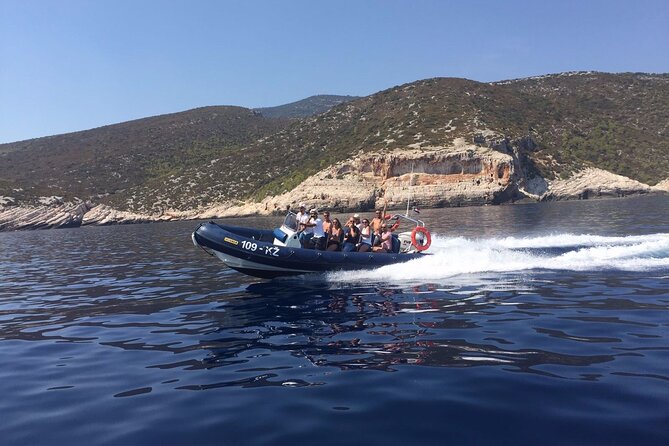 Stiniva, Green Cave, Blue Lagoon & Secret places - Explore the Dalmatian Coast with a Private Speedboat from Komiza