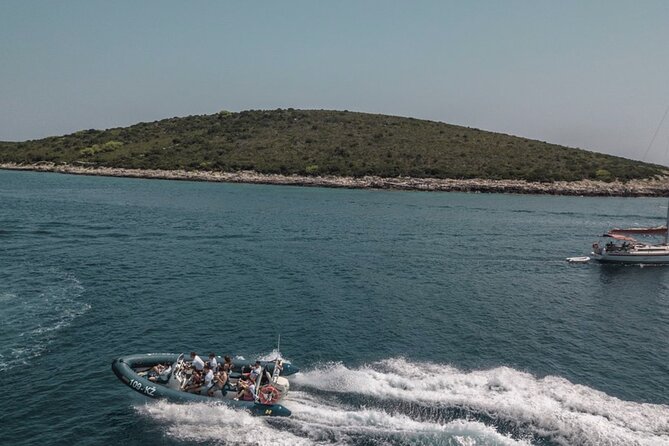 Stiniva, Green Cave, Blue Lagoon & Secret places - Starting Point at Fish Restaurant in Komiza