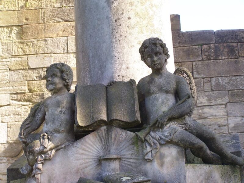 Stirling Castle and the Old Town: Private Walking Tour - Stirlings Private Tour: A 3-Hour Journey into History