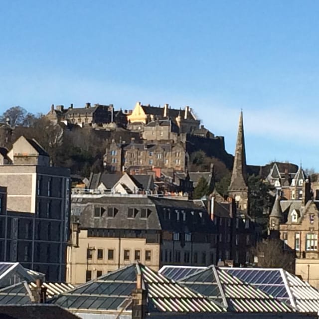 Stirling Castle and the Old Town: Private Walking Tour - Logistics: Meeting, Duration, and Group Size