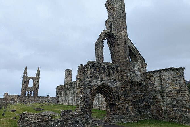 Stirling Castle, Lindores Distillery and St Andrews private tour - The Strength of the Guide and Overall Experience