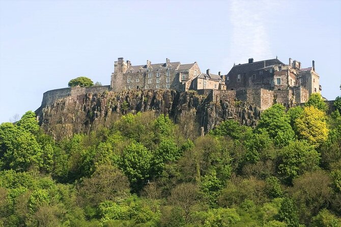 Stirling Castle, Whisky & Kelpies Tour starting Edinburgh - Guided Hikes and Personal Touches