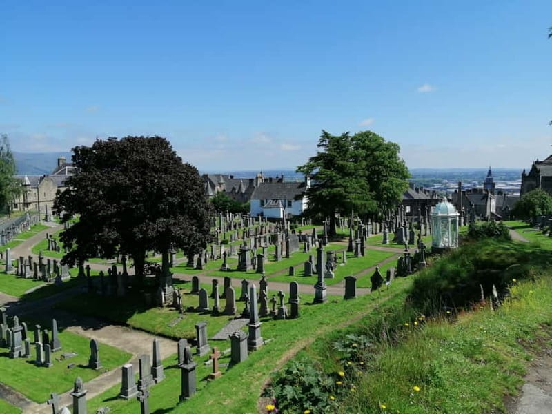 Stirling: Daily Guided Walking Tour (11am & 2pm) - Who Will Enjoy This Tour Most?