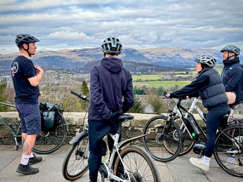 Stirling: The Bike & E-Bike Tour of The City and Beyond - Discovering Cambuskenneth Abbey and the Wallace Monument