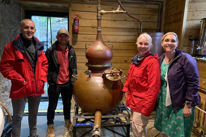 Stirling Wee Walk and A Gin - Highlights of Cowanes Hospital and the Church of the Holy Rude