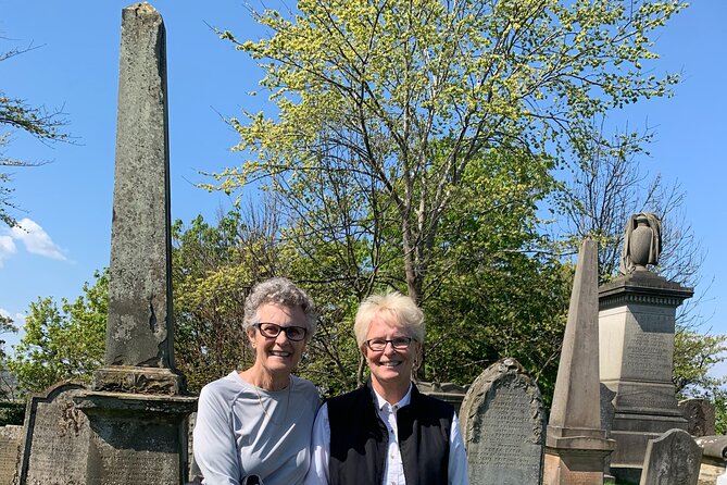 Stirling Wee Walk and A Gin - Robert the Bruce: Stirling’s Iconic Statue