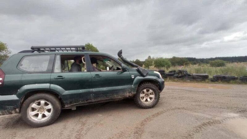Stirlingshire: Off-Road 4x4 Driving Experience - The Professional Instructors and Their Role