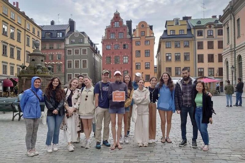 Stockholm: 2-Hour Walking Tour + 2.5-Hour Archipelago Cruise - Exploring Stockholm’s Political and Royal Heritage on Foot
