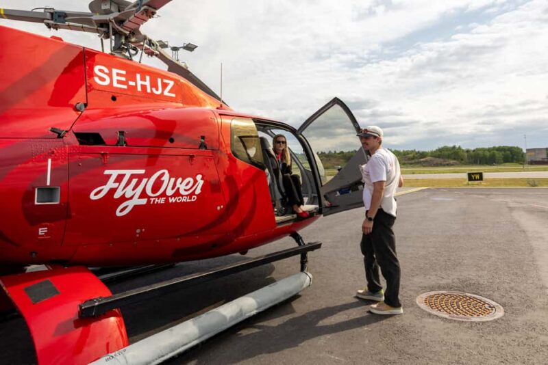 Stockholm 30-minute Private Helicopter Tour with Vaxholm - Key Points