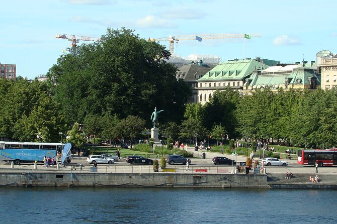 Stockholm- A Beauty On The Water: Old Town Walking Tour and Boat Trip Combined - The Scenic Boat Cruise Along the Djurgårdsbrunn Canal
