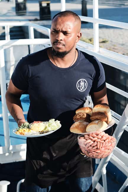 Stockholm All-You-Can-Eat Shrimp or Tacos Cruise & Coverband - Key Points