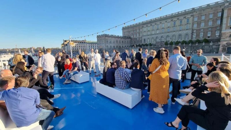 Stockholm All-You-Can-Eat Shrimp or Tacos Cruise & Livemusic - The Atmosphere: Friendly, Lively, and Relaxed