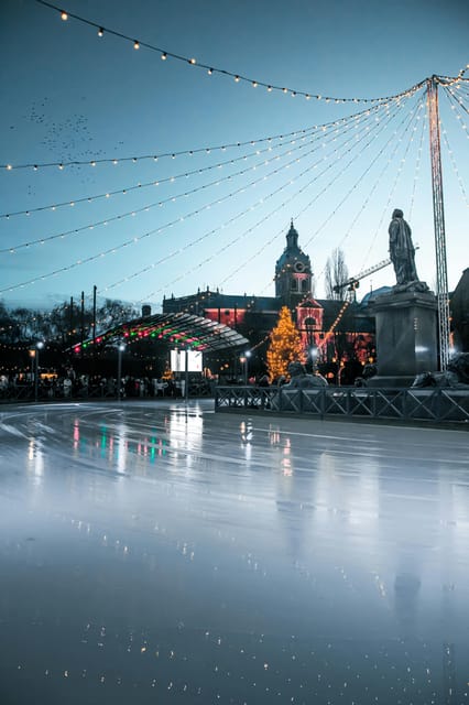 Stockholm: Christmas Markets & Lights Guided Walking Tour - Key Points