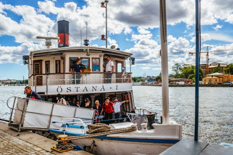 Stockholm: City Archipelago Sightseeing Cruise with Guide - Comparing This Tour to Similar Stockholm Water Experiences