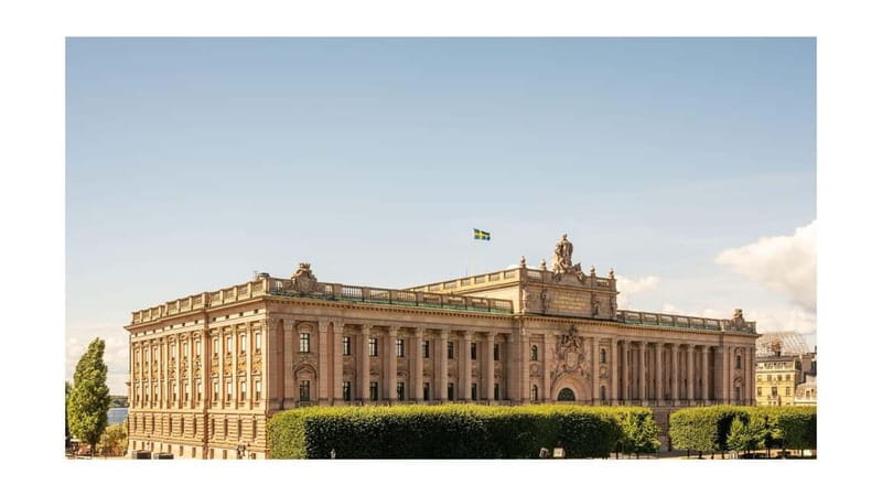 Stockholm Day Tour: Old Town, Vasa Museum & City Views - Key Points