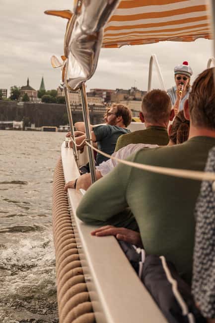 Stockholm: Guided City Sightseeing Open Electric Boat Tour - Unique Aspects of the Electric Boat Experience