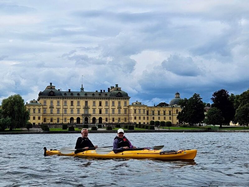 Stockholm: Guided Kayak Tour to Drottningholm Royal Palace - Stockholm: Guided Kayak Tour to Drottningholm Royal Palace