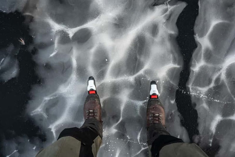 Stockholm: Guided Natural Ice Skating Tour with Lunch & Fika - Logistics: Meeting, Group, and Equipment