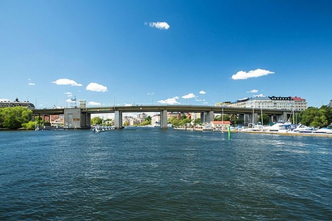Stockholm Highlights Boat Tour - Group Size and Booking Recommendations