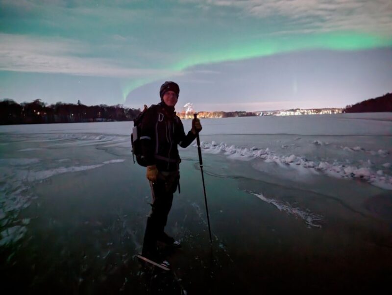 Stockholm: Ice Skating in the Moonlight with Hot Chocolate - Nighttime Atmosphere and Scenic Views