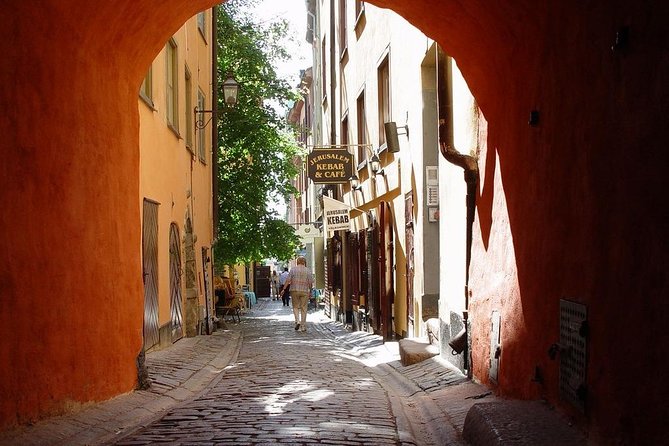 Stockholm- in- a- Nutshell - Starting Point and Transportation Logistics