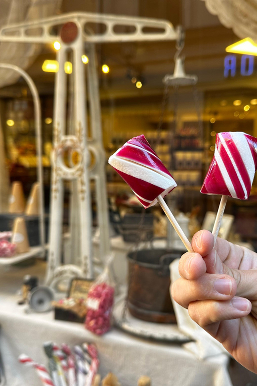 Stockholm: Old Town Food Tour of 7 Locals Favorites Tastings - Norrmalm’s Modern Food Scene Unveiled