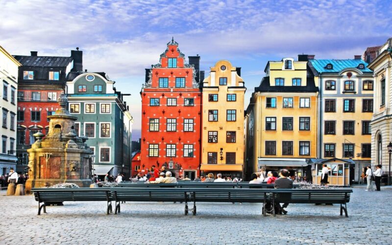 Stockholm: Old Town Highlights Private Walking Tour - Explore Stockholms Old Town with a Private Guide for an Authentic Experience