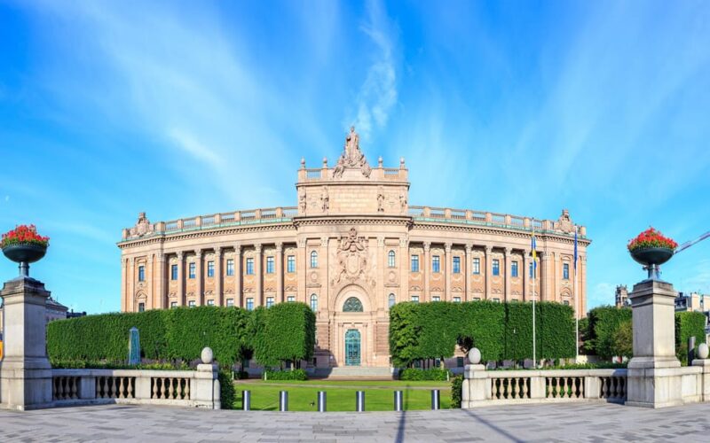 Stockholm: Old Town Highlights Private Walking Tour - Practical Details: Accessibility and Booking