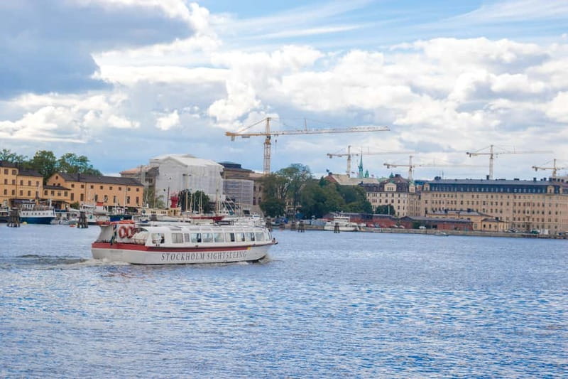 Stockholm: Royal Djurgården Boat Tour - The Audio Guide: Multilingual and Informative