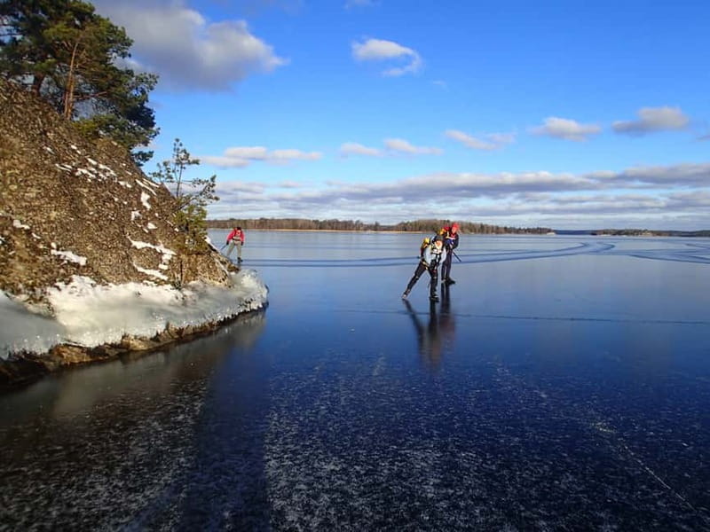 Stockholm: Skating on Natural Ice Introductory Tour - Learning to Skate on Natural Ice for Beginners