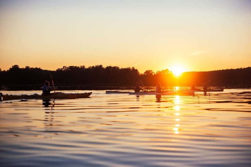 Stockholm: Sunset Archipelago Kayaking & Toast on the Water - Key Points