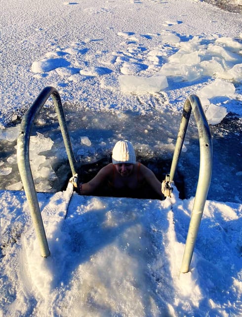Stockholm: Traditional Sauna with Polar Plunge in Baltic Sea - The Location of Skärgårdens Kanotcenter in Vaxholm