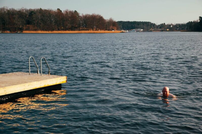 Stockholm: Traditional Sauna with Polar Plunge in Baltic Sea - Who Will Benefit Most from This Tour