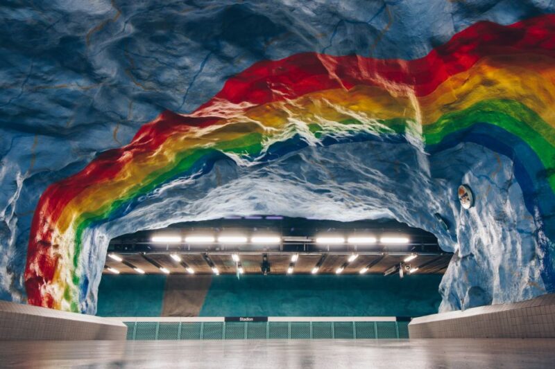 Stockholm: Underground Metro Art Ride with a Local Guide - The Guide’s Role and Personal Touch