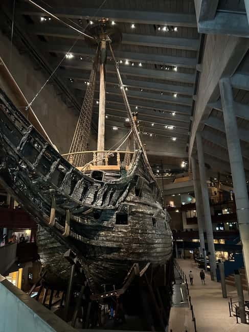 Stockholm: Vasa Museum Tour with Entry Ticket & Guide - Meeting Point and Entry Logistics