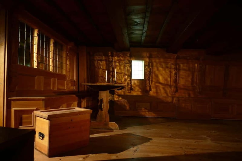 Stockholm: Vasa Museum Tour with Entry Ticket & Guide - Who Will Enjoy This Tour Most?