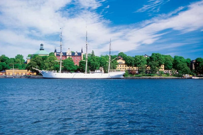 Stockholm VIP half day city tour by incl. Vasa Ship Museum - Flexible Itinerary with Optional Free Time