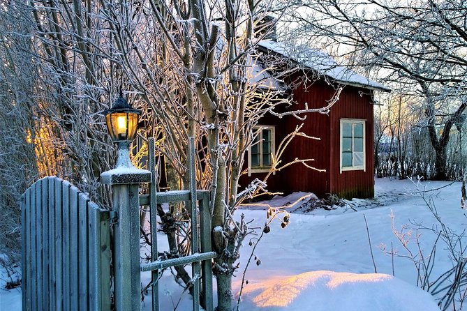 Stockholm's Festive Sights And Christmas Lights - Practical Details: Meeting Point, Duration, and Booking