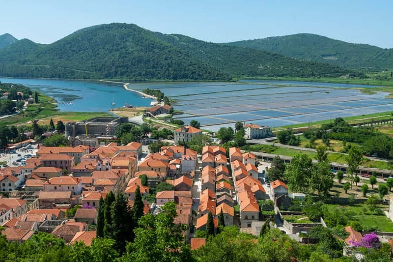 Ston Oyster & Wine Tasting Private Tour From Dubrovnik - Explore the Historic Town of Ston