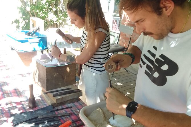 Stone Carving in Cercedilla/Madrid - Brendan McCormick: A Knowledgeable and Friendly Guide