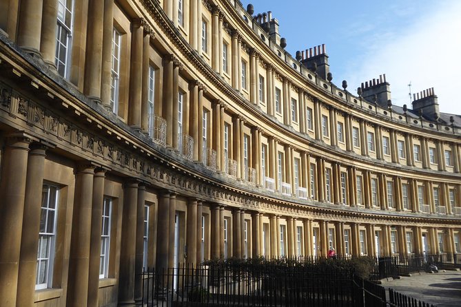 Stonehenge and Bath City Tour - Private tour from Bath - Visiting Stonehenge: Guided Exploration and Photos