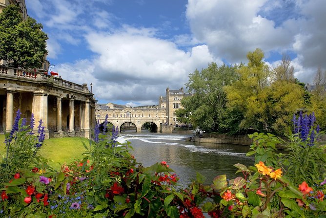 Stonehenge and Bath Day Trip from London with Optional Roman Baths Visit - Bath’s Architectural Gems and Regency Charm