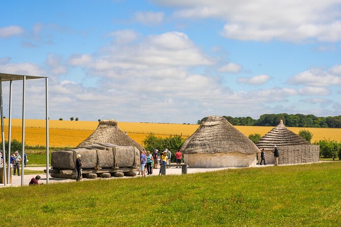 Stonehenge and Bath Guided Day Tour from London - Exploring Stonehenge with Included Admission