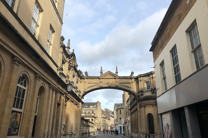 Stonehenge and Bath Private Car with Driver Guide - Exploring Bath’s Architectural Charm and Historic Sites