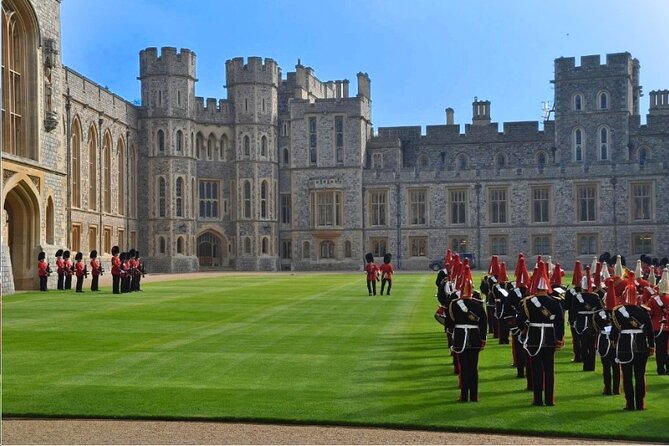 Stonehenge and Windsor Castle Tour from London With Entry Tickets - Reviewing the Guides and Group Experience