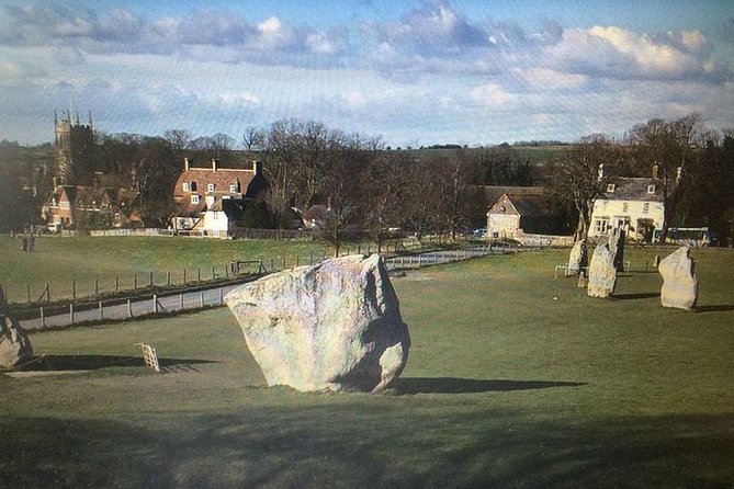 Stonehenge, Avebury, and West Kennet Long Barrow from Salisbury - Key Points