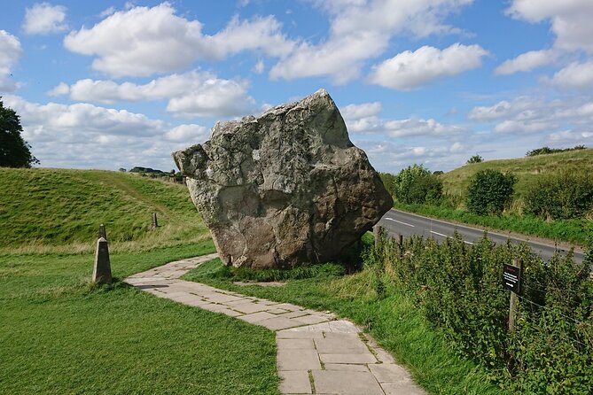 Stonehenge, Avebury, and West Kennet Long Barrow from Salisbury - The Largest Man-Made Stone Circle in Europe: Avebury