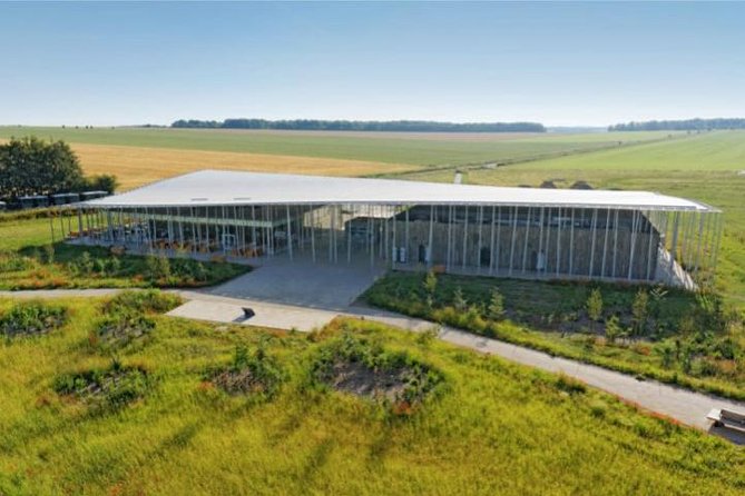 Stonehenge In A Private Vehicle Service From London With Admission Tickets - Considerations for Potential Travelers