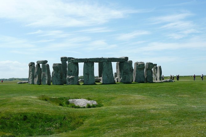 Stonehenge Independent Visit with Private Driver by Luxury Sedan - Cost and Value for Money