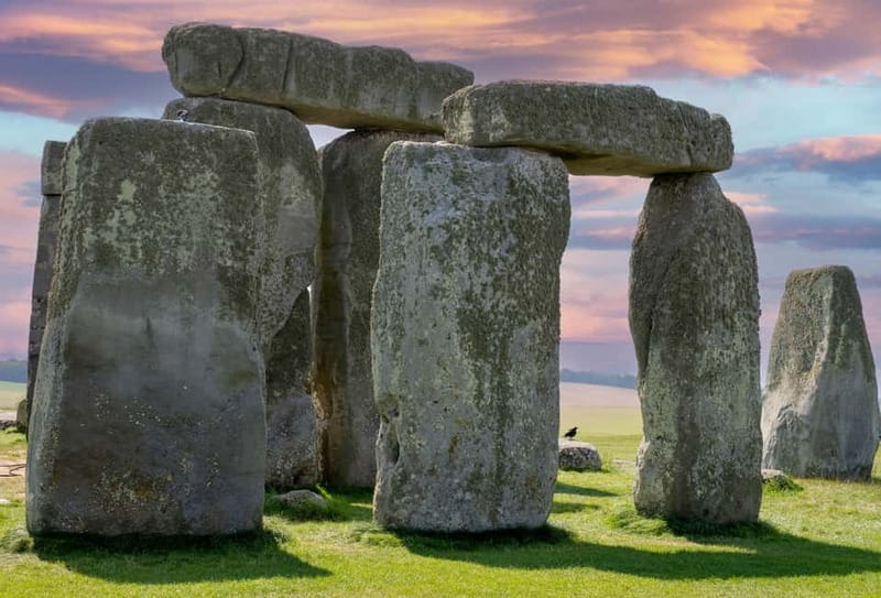 Stonehenge: Inner Circle Access Private VIP Tour - Key Points